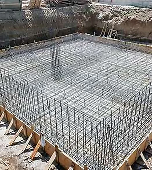 Armação de laje de fundação em canteiro de obra